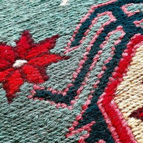 گلیم دستباف تبریز اصیل با طرح های سنتی و کیفیت ماندگار